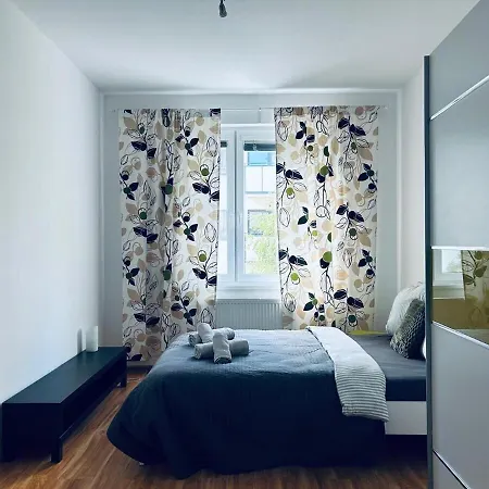 Sweet Dreams - Cozy In Center Apartment *